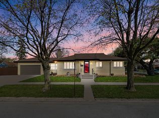 9744 Tulley Ave, Oak Lawn, IL 60453