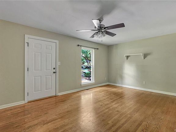 5th image of 10200 Francill Ct