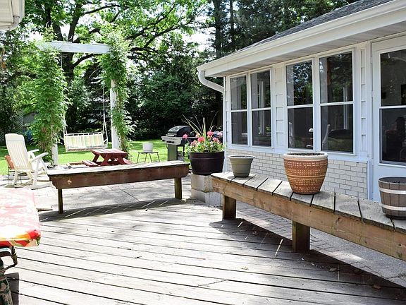 5th image of 29625 Timberlane Dr