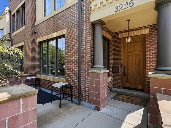 3rd image of 3226 Wyandot Street