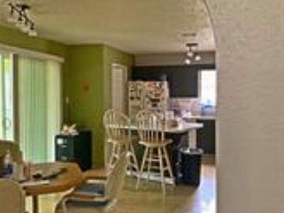 4th image of 4811 Acorn Creek Trl