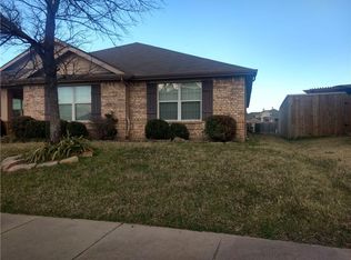 1652 Ginger Dr, Lancaster, TX 75146