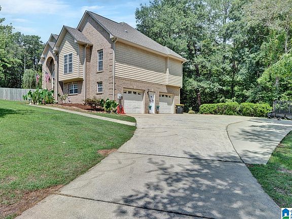 2nd image of 775 Small Lake Dr