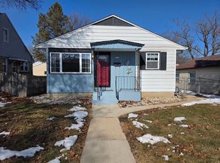8220 W Keefe Ave, Milwaukee, WI 53222