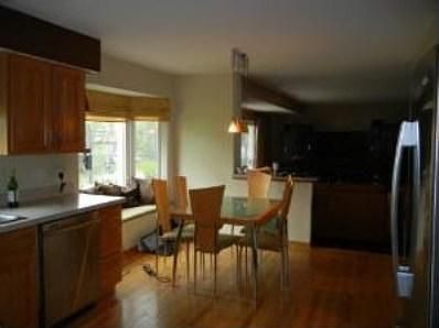 5th image of 3244 N Daniels Ct