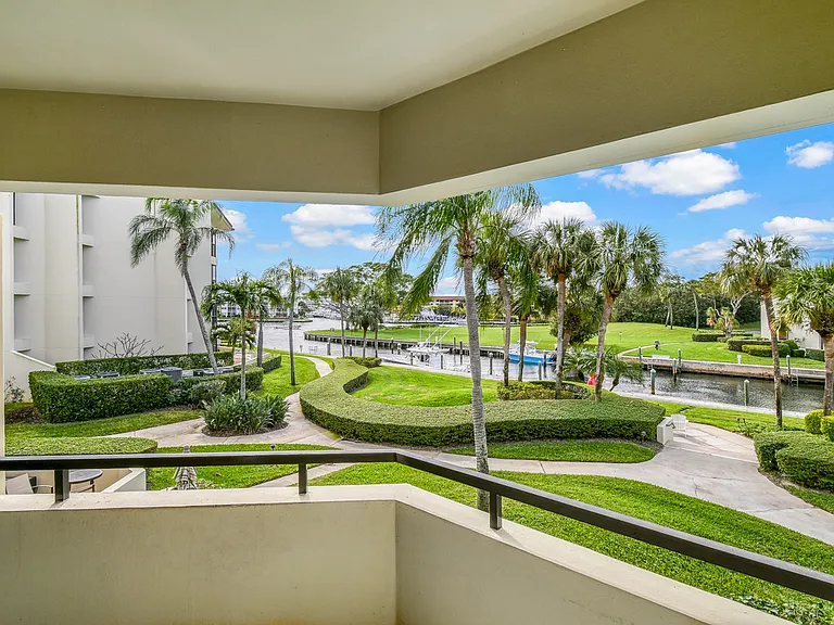 1117 Marine Way E #K2-L — Photo 44