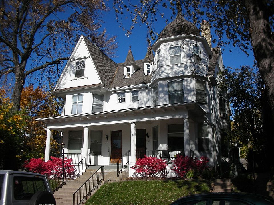 Building Photo 5