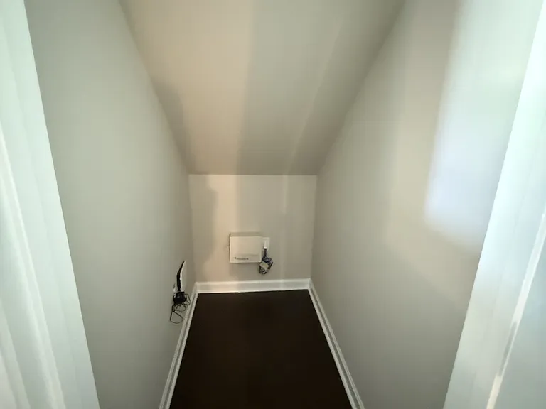 6855 Coopers Hawk Trl — Photo 9