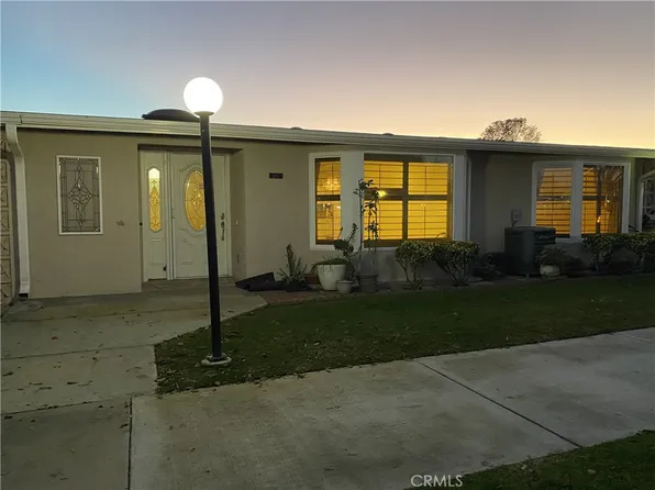 13151 Shawnee Ln #M11-266j, Seal Beach, CA 90740