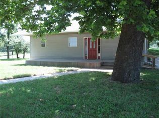 515 Kennebec St, Burlington, KS 66839