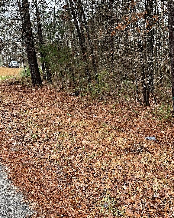 2nd image of Baker Place Rd