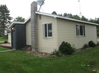 8010 Sidney Rd, Greenville, MI 48838