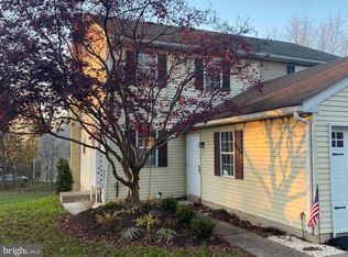 414 Edgewood Dr, Telford, PA 18969