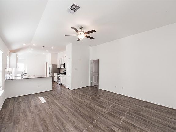 5th image of 26010 Windy Prairie Ct