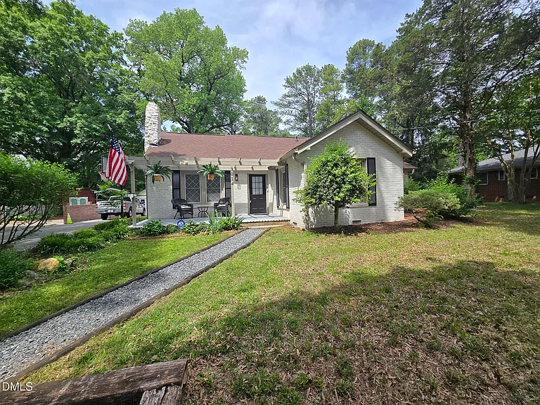 3014 Hope Valley Rd — Photo 1