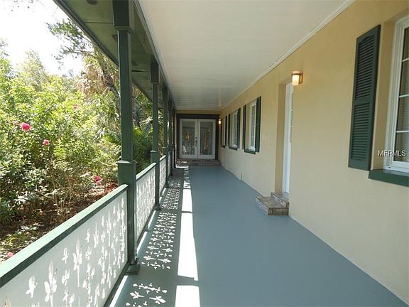 2nd image of 534 10th Ave S