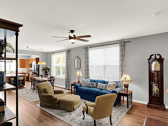 5th image of 4585 Mimosa Dr
