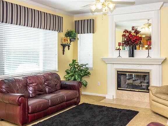 4th image of 5712 Natoma Cir