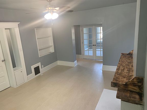 4th image of 1440 Columbine St APT 1