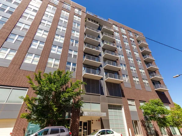 1546 N Orleans St APT 704, Chicago, IL 60610