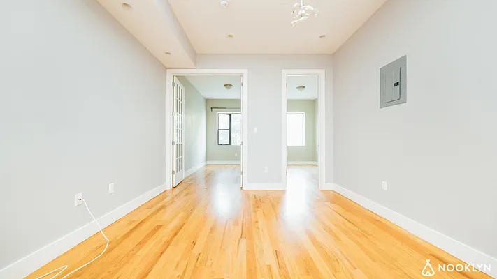 Rented by Nooklyn NYC LLC | media 9