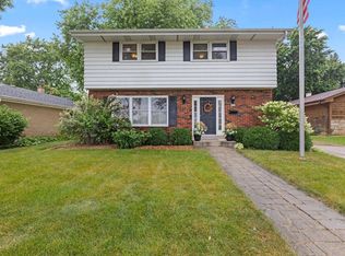 6230 W Warnimont Ave, Milwaukee, WI 53220