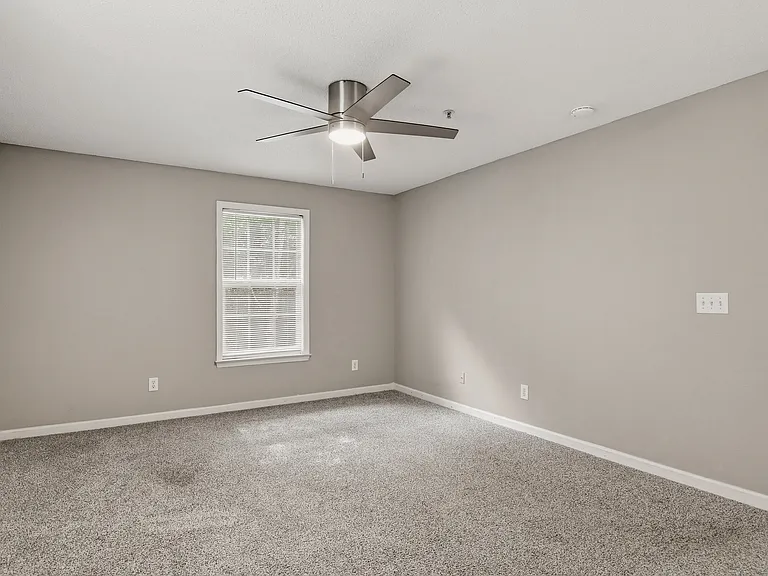 123 Ivy Glen Ct — Photo 14