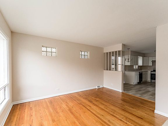 2nd image of 2868 N Kimball Ave