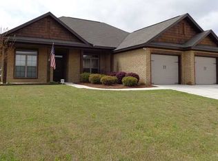 458 Cotton Terrace Loop, Deatsville, AL 36022
