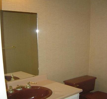 4th image of 421 CIRCLE ST #421