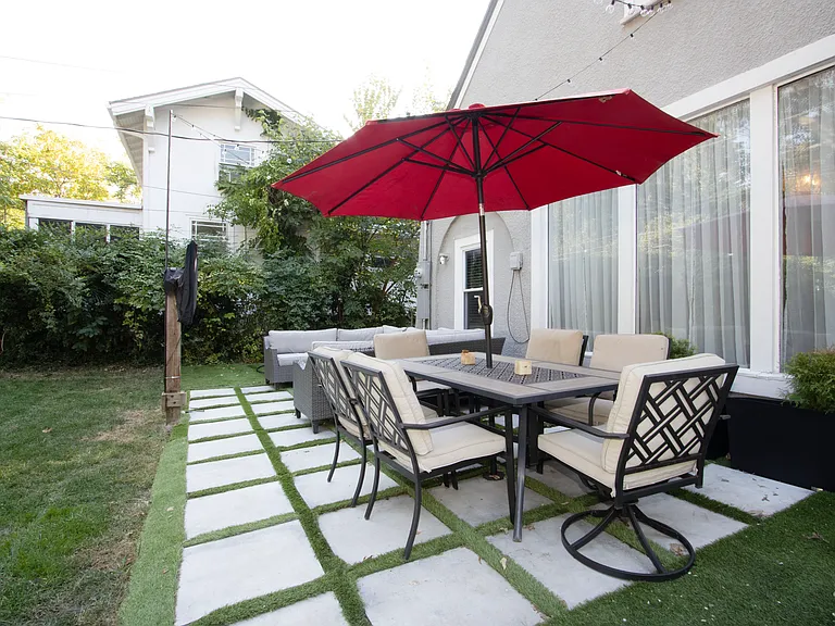 5917 Oak St — Photo 21