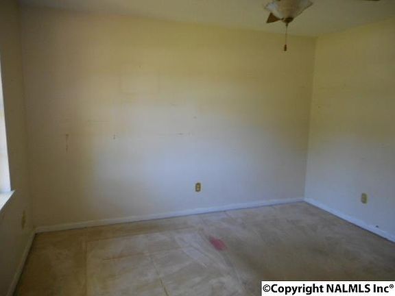 4th image of 14027 Armond Dr SW