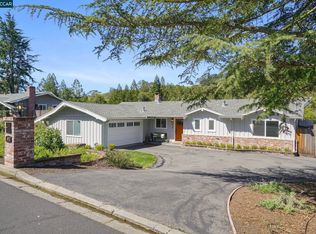 678 Carroll Dr, Moraga, CA 94556