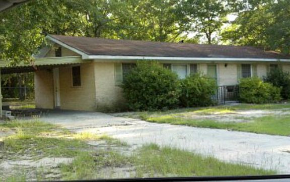 2nd image of 1401 Galaxie Dr