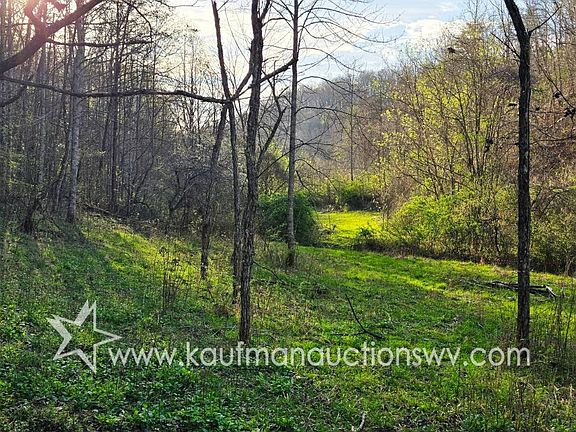 2nd image of Wayside Creamery Rd