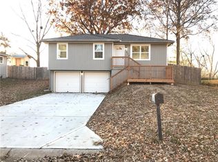 3910 S Marshall Dr, Independence, MO 64055