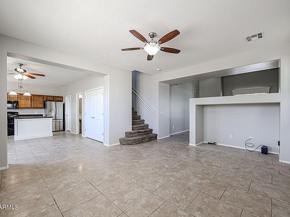 3rd image of 17421 W MANDALAY Lane