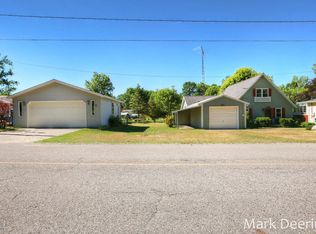 4347 S Chippewa Trl, Fremont, MI 49412