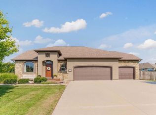 941 April Rain Rd, Lawrence, KS 66049