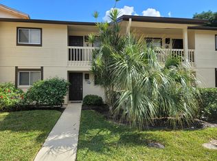 5711 Foxlake Dr APT 3, North Fort Myers, FL 33917