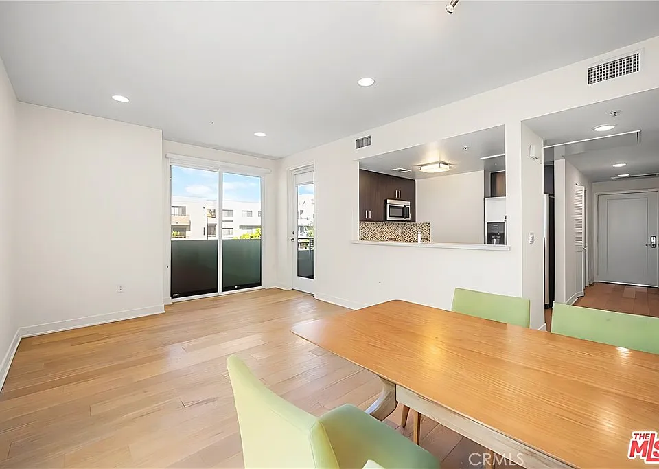 436 S Virgil Ave #312