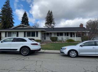 8 Waterberry Ct, Pleasant Hill, CA 94523