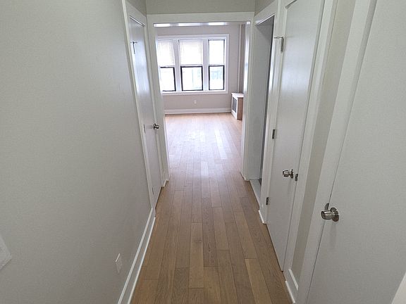 3rd image of 82 Lexington Ave APT 3