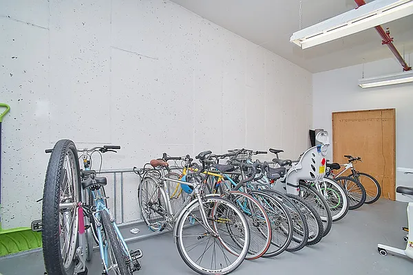 Rented by Keller Williams NYC | media 7