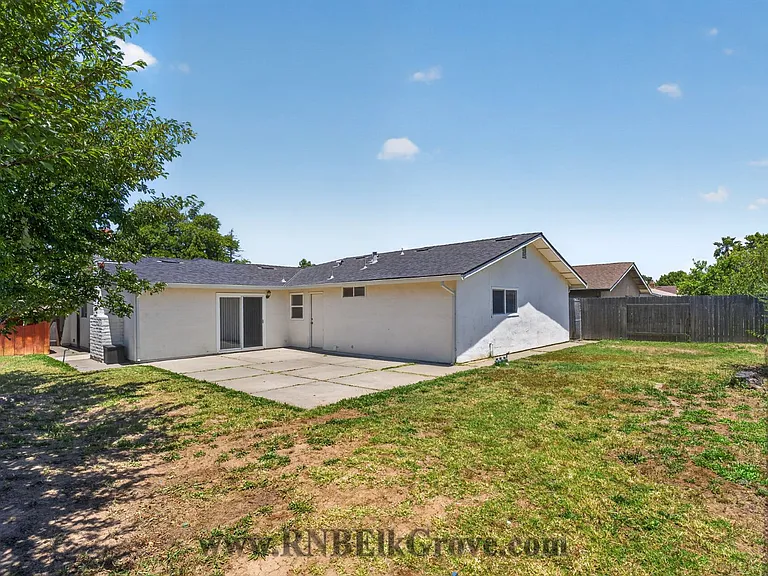 6844 Sandrock Way — Photo 41
