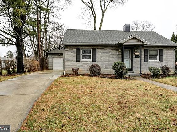 2nd image of 500 Terrace Dr