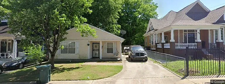 893 Polk Ave — Photo 4