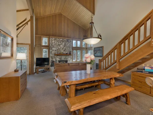 435 Lakeview Blvd #63, Mammoth Lakes, CA 93546