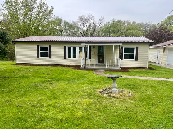 220 W Washington St, Veedersburg, IN 47987