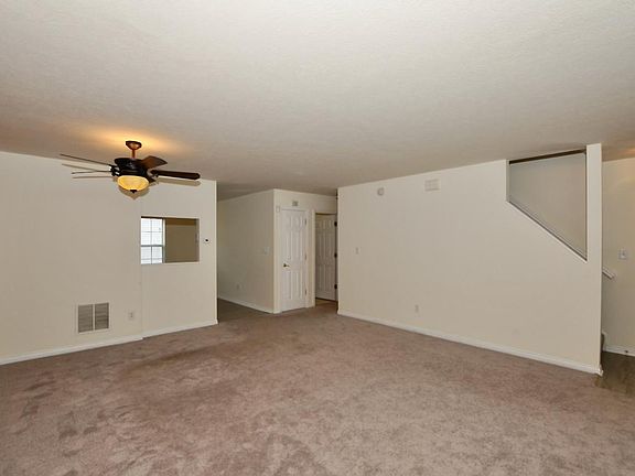 4th image of 3071 N Armory Dr